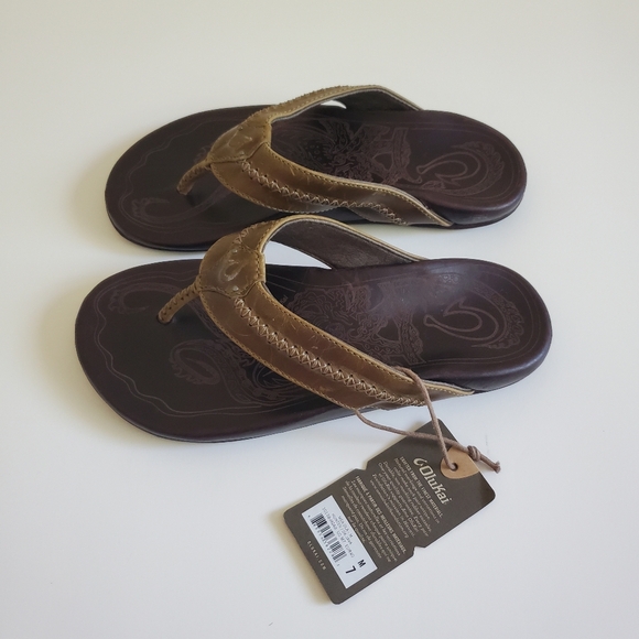 OluKai Other - Olukai Mea Ola Men's Leather Beach Sandals Hunter/Dark Java Size 7